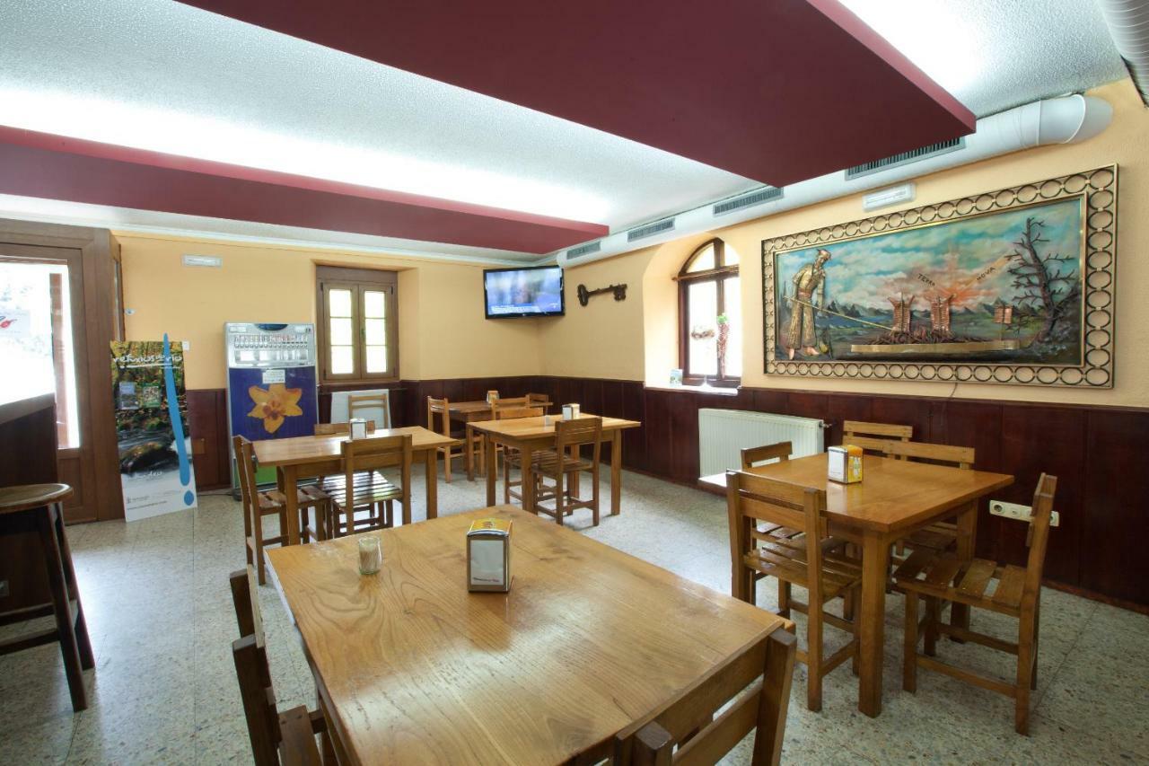 Hotel Terranova Oza de los Ríos Kültér fotó